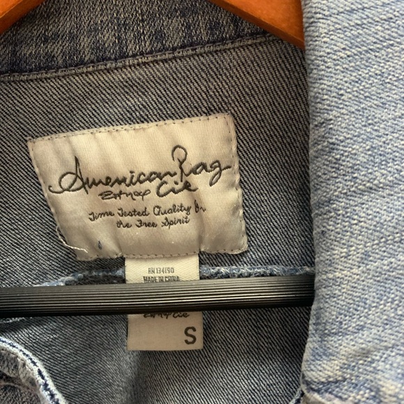 Jean jacket - Picture 3 of 3